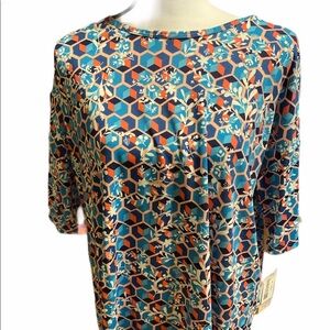 LuLaRoe Irma Top High Low Size Small